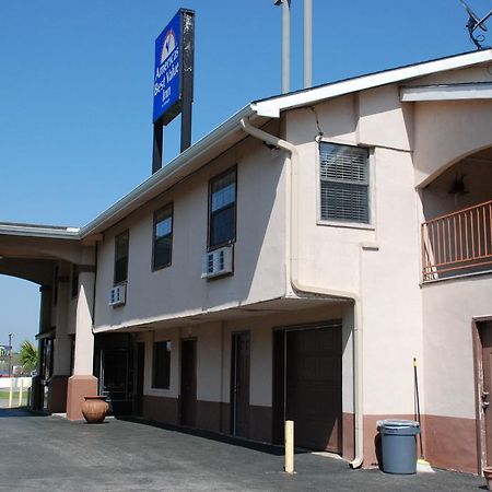 Apple Tree Inn Lindale Экстерьер фото