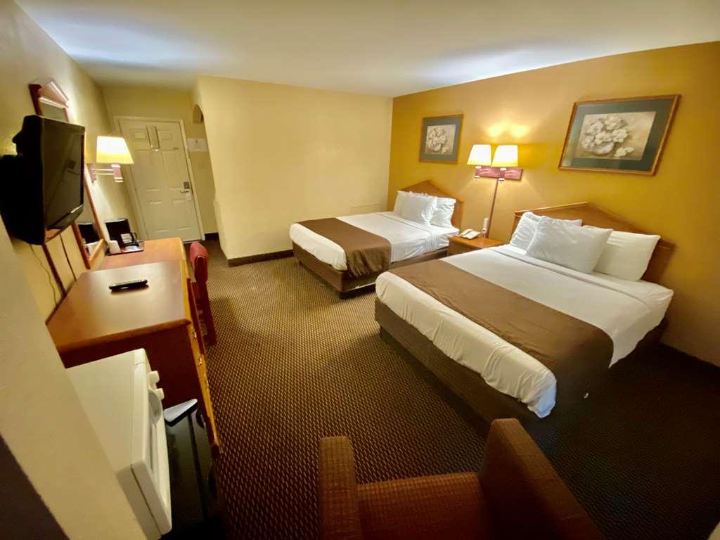 Apple Tree Inn Lindale Удобства фото